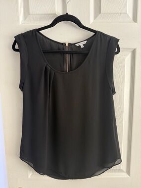 Naked Zebra Scoop Neck Blouse Black size Medium